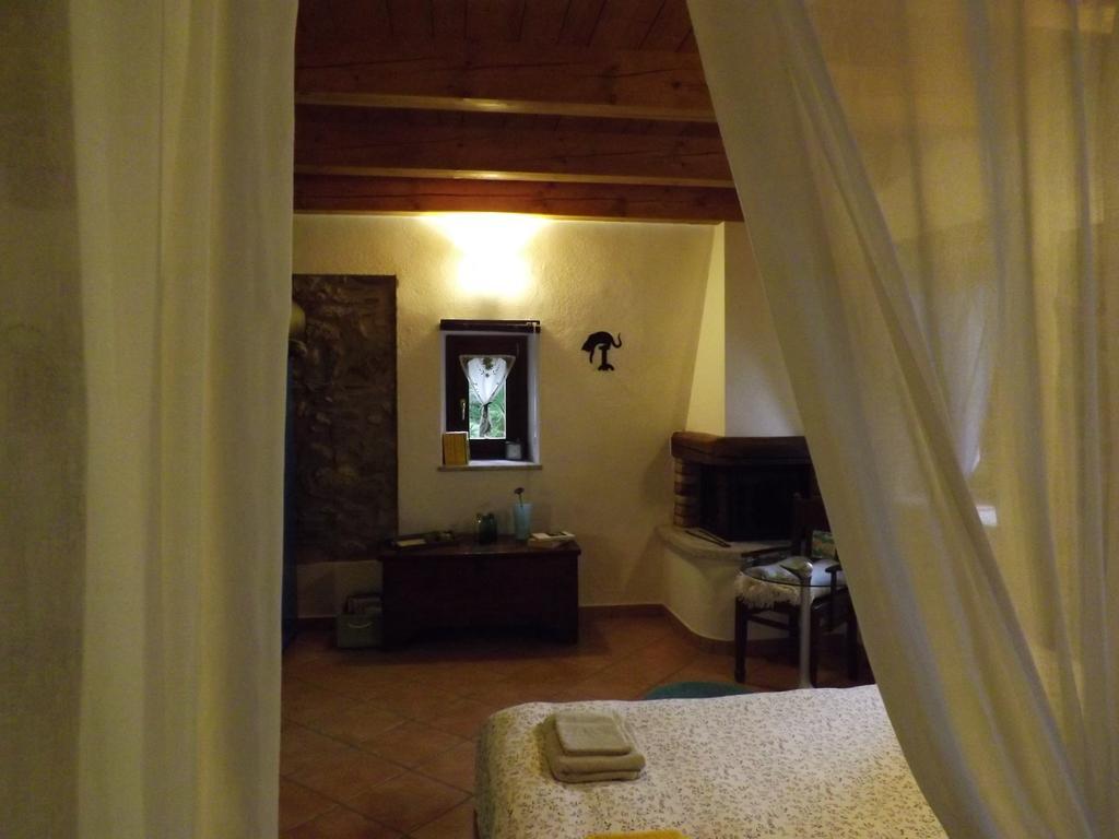 Appartamenti Ca Di Pom Omegna Zimmer foto