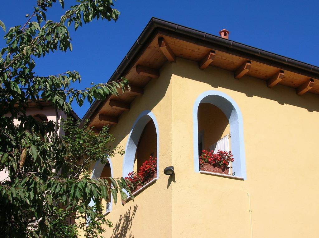 Appartamenti Ca Di Pom Omegna Exterior foto